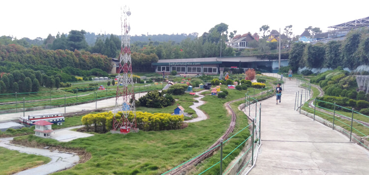 Floating market Lembang